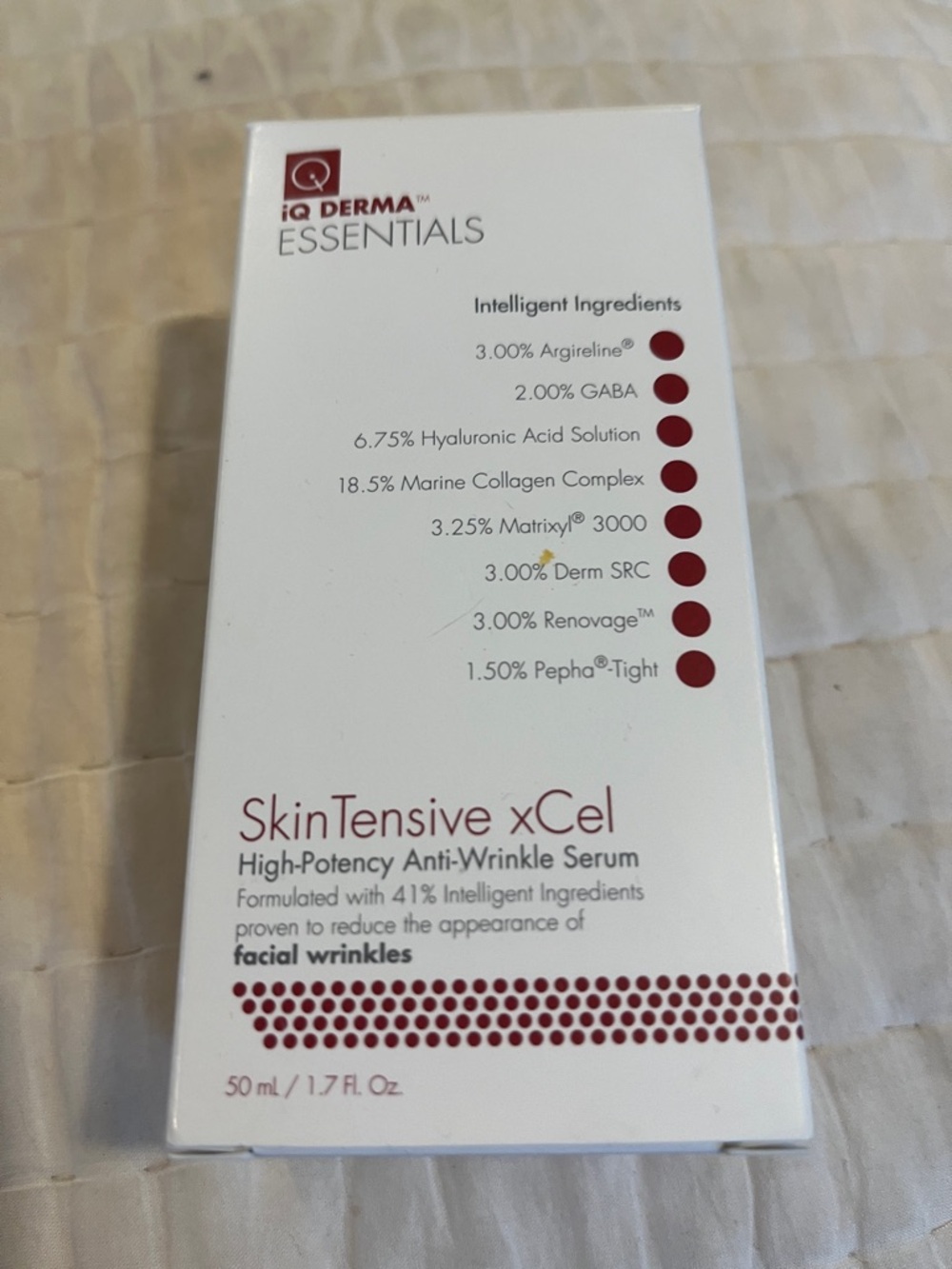 iQ Derma SkinTensive xCel Anti-Wrinkle Serum — White & Maroon